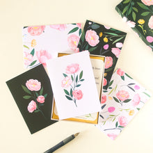 Load image into Gallery viewer, Field of Flowers Greeting Card Set